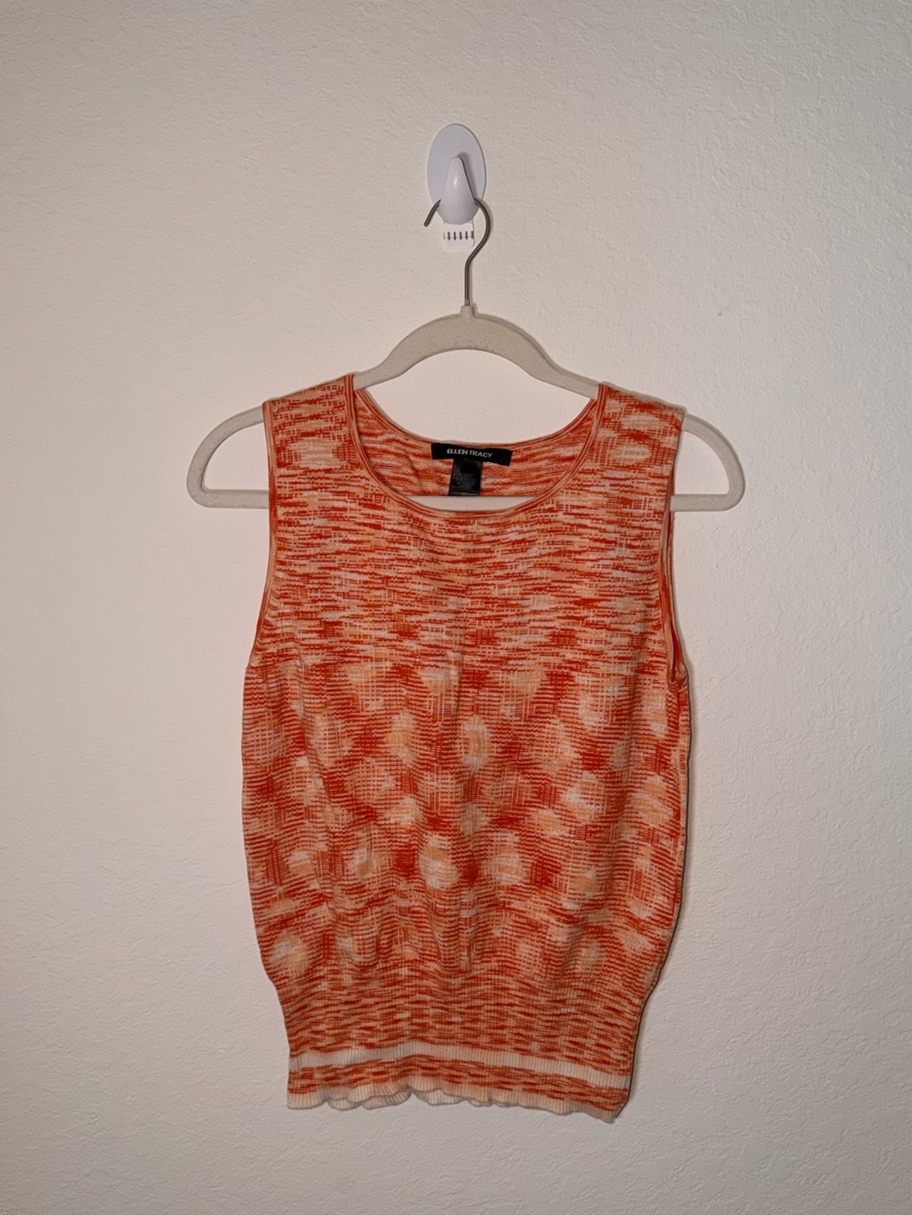 Ellen Tracy Orange Knit Sleeveless Top